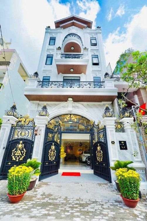 Bán nhà Siêu hot Siêu Đẹp Trệt lửng 4 lầu ST, DT 60m Nguyễn Quang Bích rẽ vào, giá 14 tỷ TL