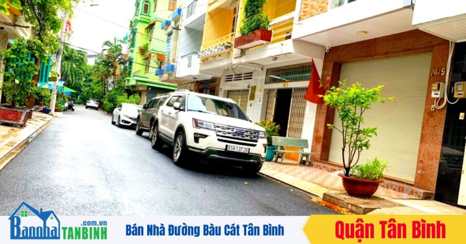 Bán nhà đường Bàu Cát Tân Bình