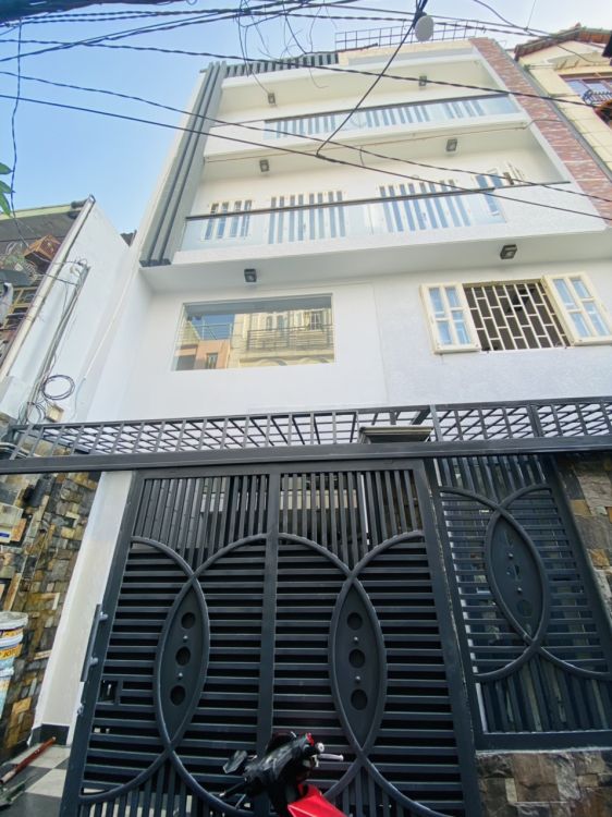 Bán Nhà Hẻm 149 Bành Văn Trân, Phường 7 – DT(5.7x11m) – 3 Lầu -9.2 Tỷ.