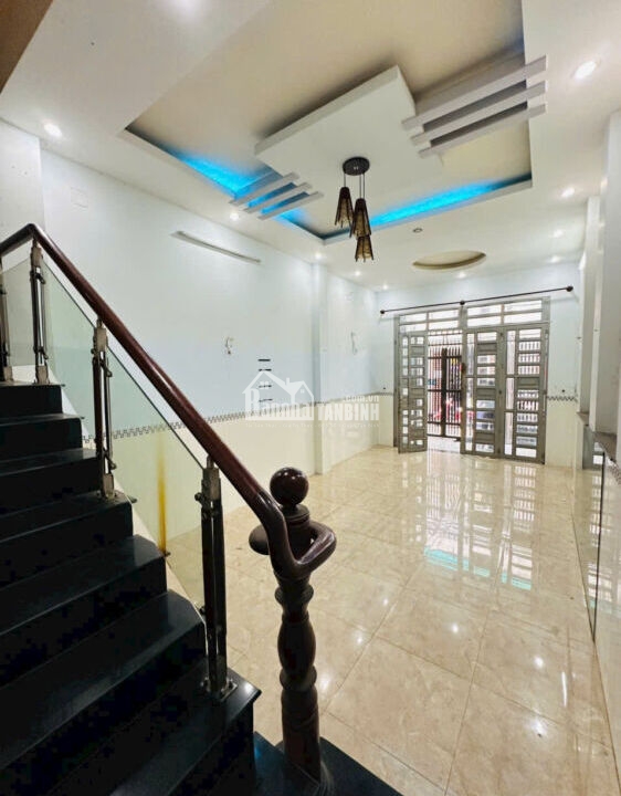 Nguyễn Hồng Đào 4 x17 giá 10.9 tỷ.jpg3