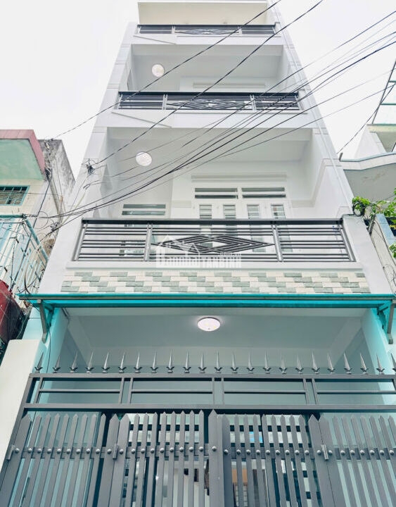 Nguyễn Hồng Đào  4 x17 giá 11.1 ty