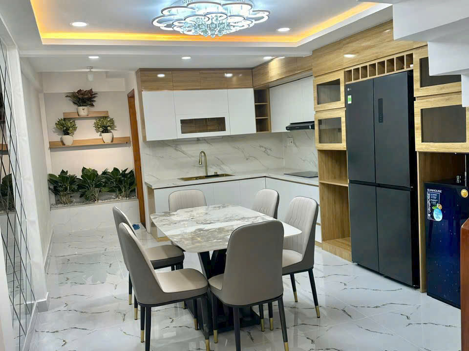 Nhất chi Mai 4x13 giá 9.6.jpg3.jpg2