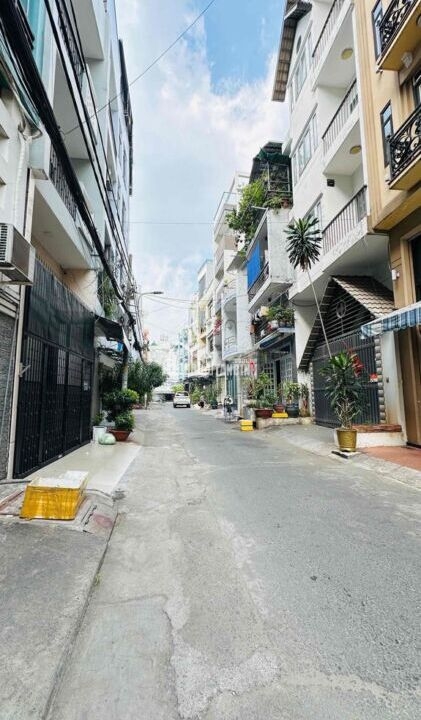 Nguyễn Hồng Đào 4x16 giá 12.5 ty 4