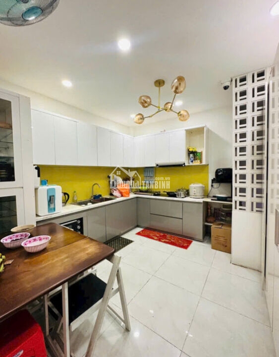 Ni Sư Huỳnh 4 x13 giá 9 tỷ 10jpg