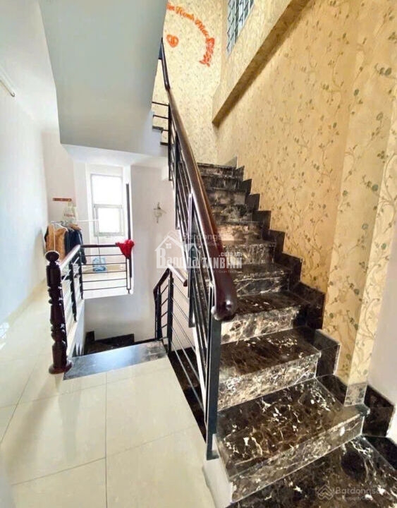 Ni Sư Huỳnh Liên 5.2 x11 giá 7.5 tỷ.jpg4