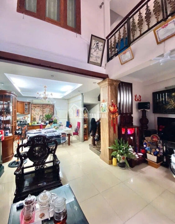 Ni Sư Huỳnh Liên 5.2 x11 giá 7.5 tỷ.jpg5