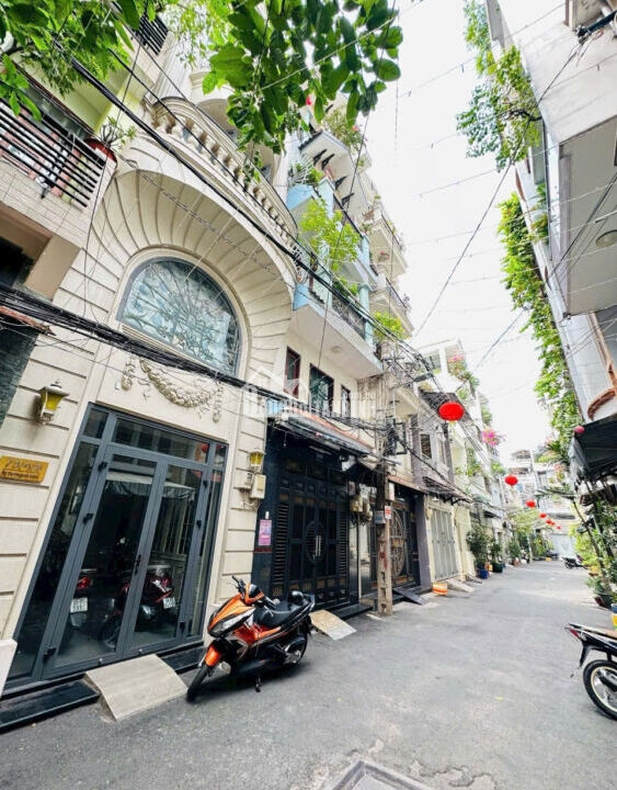 Ni sư Huỳnh Liên 4 x13 giá 8.9 tỷ