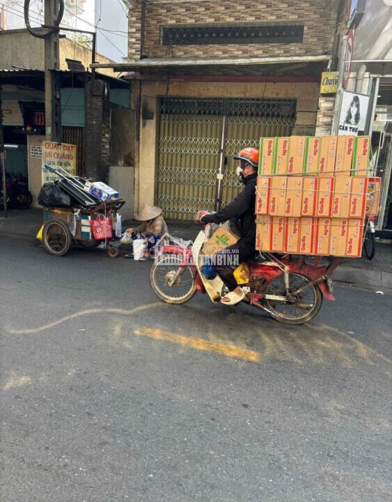 1 Trệt 1 Lửng