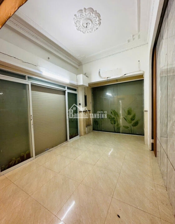 Hoàng Hoa Thám 3.4 x11 giá 7.5 tỷ.jpg3