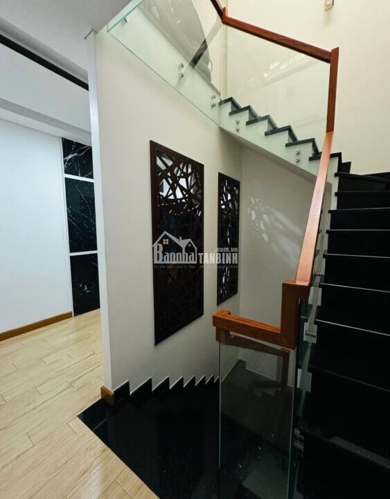 Thành Mỹ 4,5 x18 giá 14.5 tỷ.jpg7