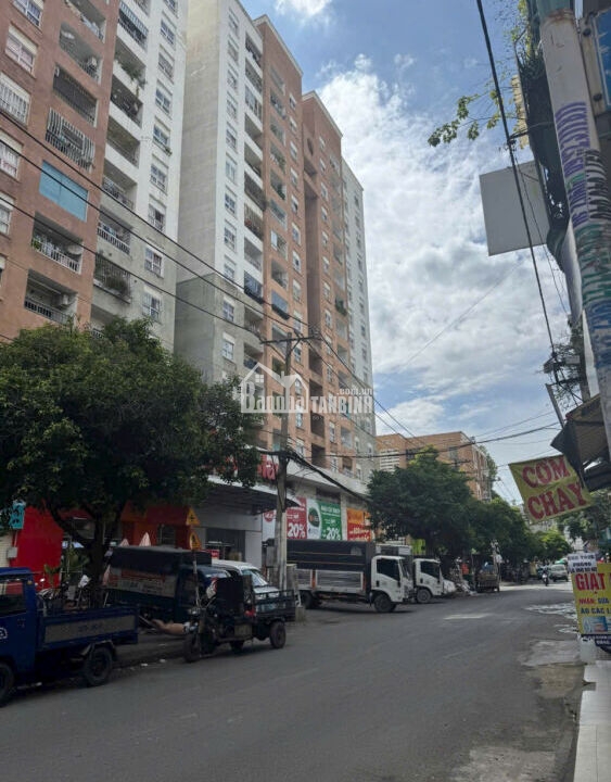 z6794508417812_d10623eb9b8504df93cd21b9c3eea607