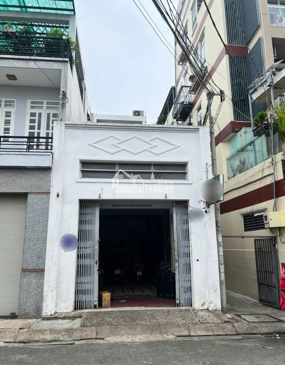 1 Trệt 1 Lửng 1