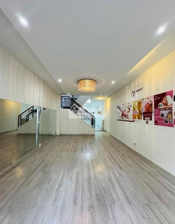 Lê Văn Huân 4.4 x30 giá 9.6.jpg1