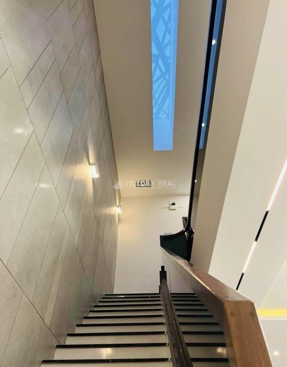 a18