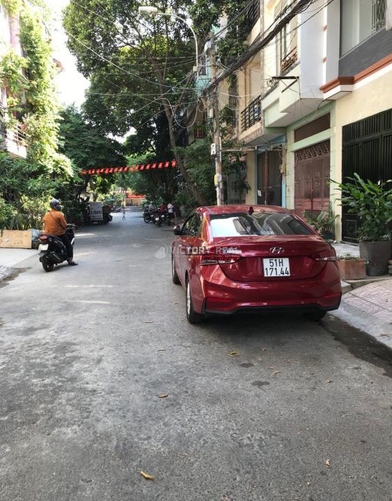 z5417980518211_6da9d10616846df802f98b87d857abe6