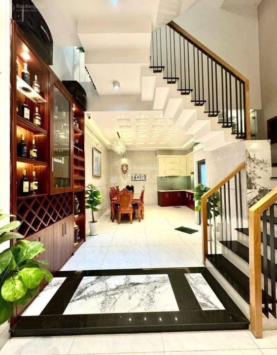 20250611141657-553a_wm