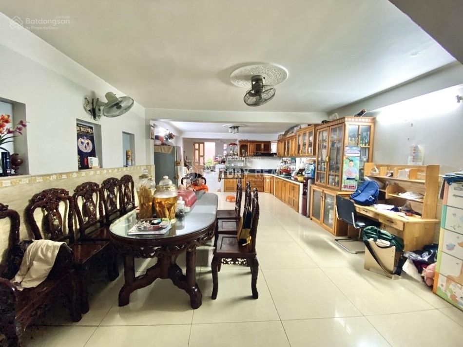 20250805104038-1572_wm