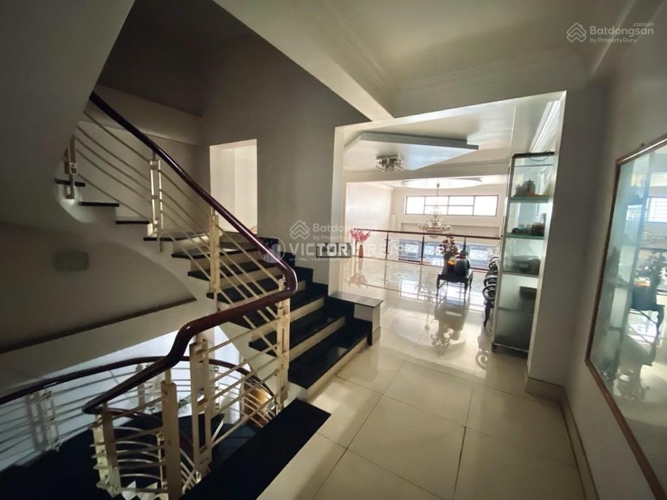 20250805104038-ac37_wm