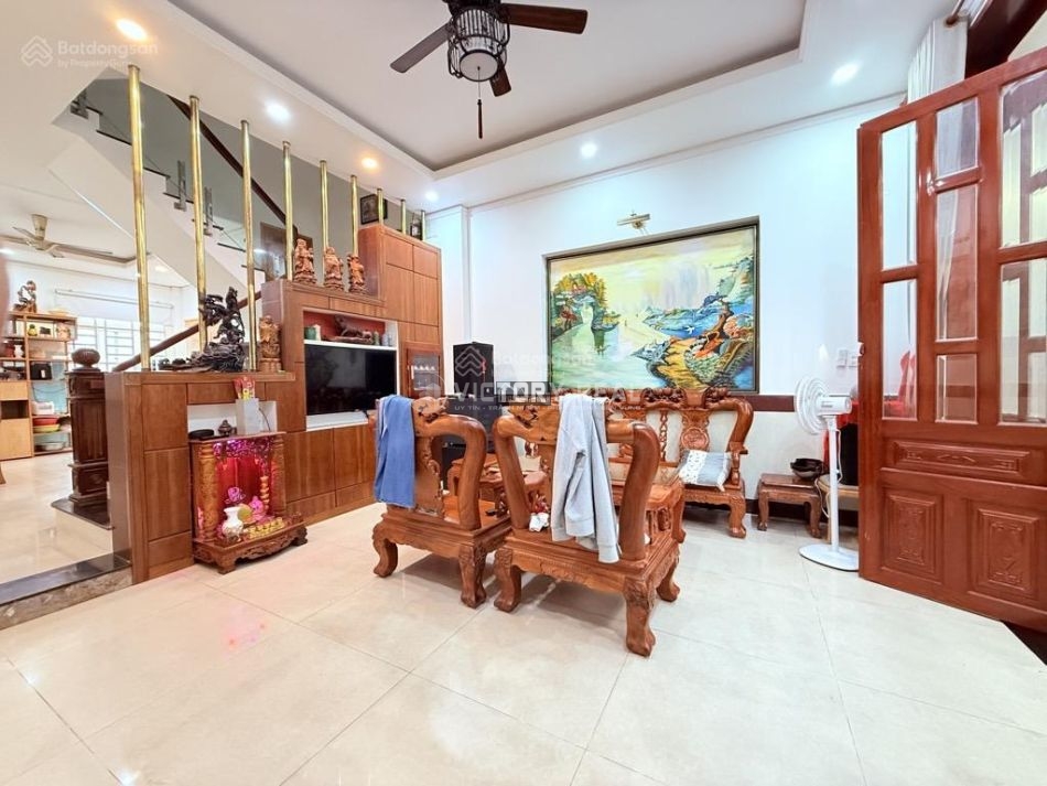 20251003200446-5591_wm