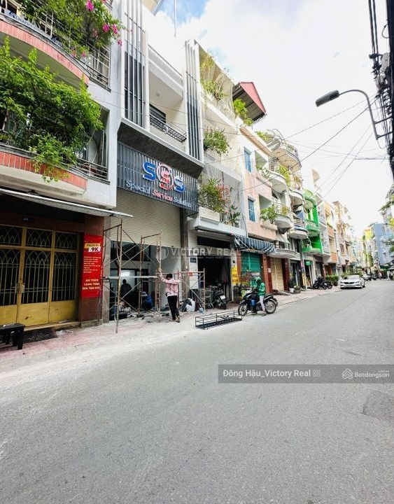 20251016143331-6af3_wm