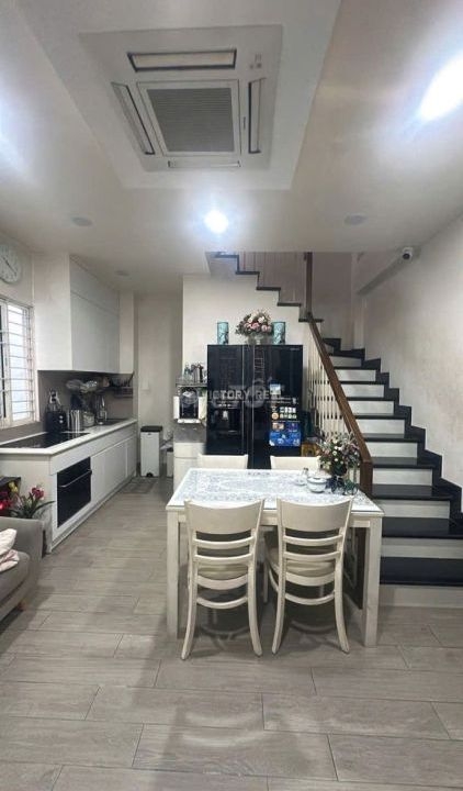 d7ab30f94786eca7e4d594a1753ce74a-2955495775049664082