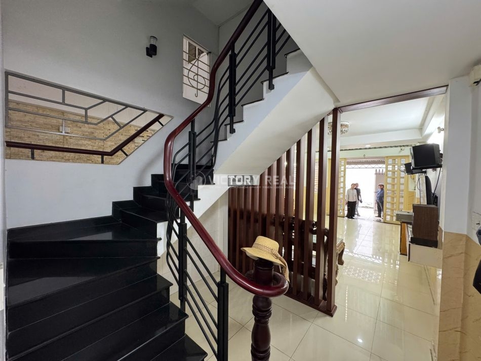 gen-h-z7171502293148_bc9718881bfa0f2689aef80426db7883