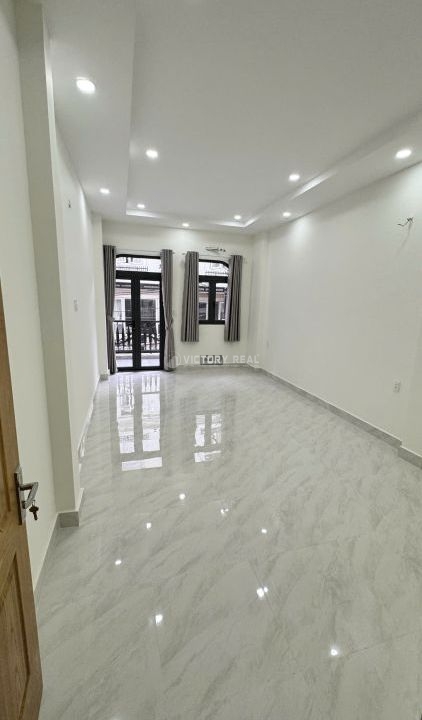 gen-h-z7201422176610_960705fd8c5936ebb0cca05b3ec04136