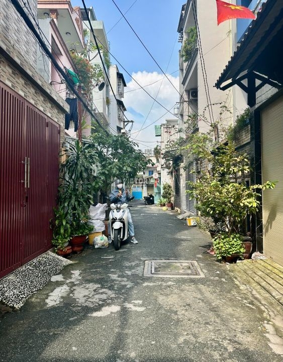 gen-h-z7208039370785_6980efcebebe63696a0d41d3522949e4