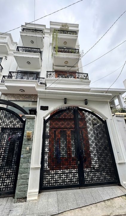 gen-h-z7216432253077_beb5d247841afa42fdb3baaf241d7d44