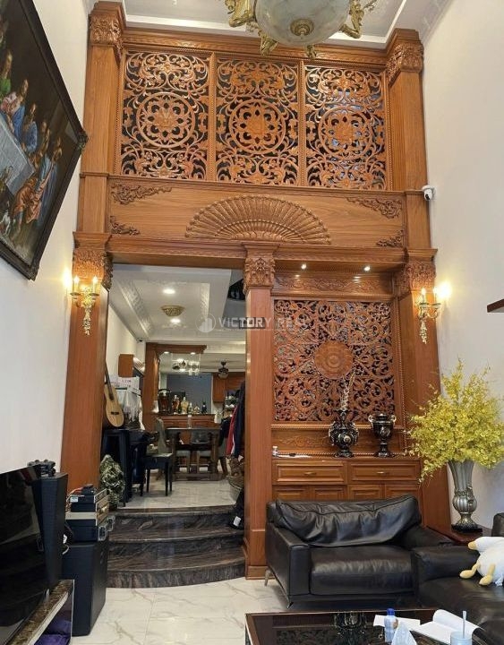 gen-h-z7216435510630_90cdc7017126d0660e0a53d624617a19