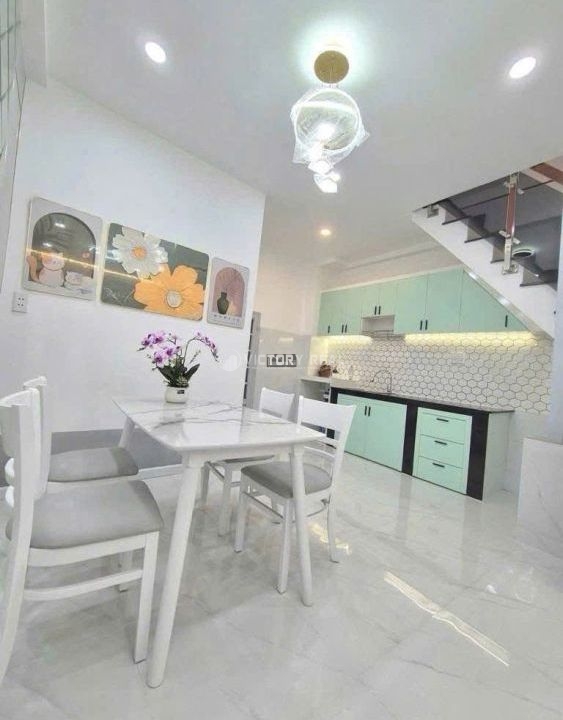 gen-n-z7202520699219_731b052f9eb4543f139022e6fe9b112f