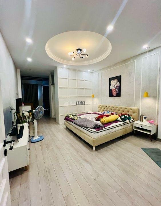 z5567938559430_ea27b4e22a24f3d29fbdb0e109b1cc22