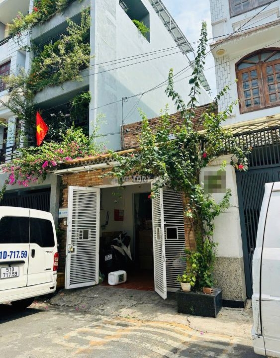 z6510590077783_3283e136d956d4a50d1bad02b71d746f