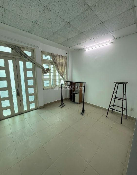 z7006553041877_5c99a33a71df00b8f33fd8aa4254565c