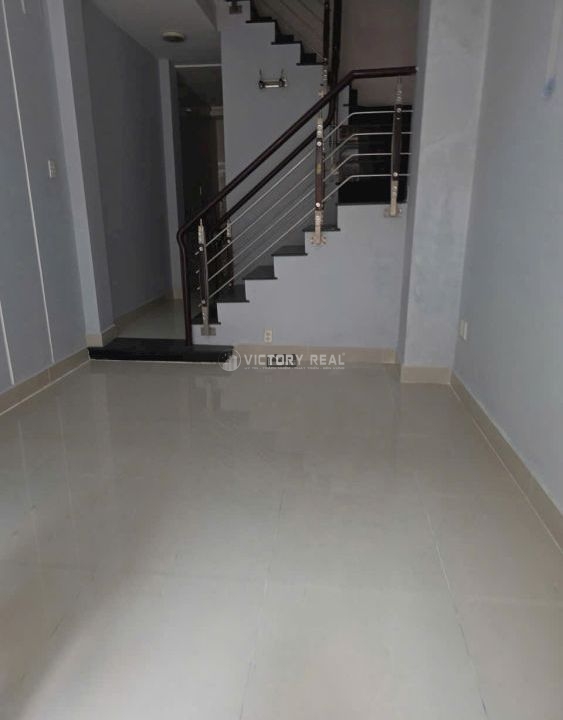 z7175746100016_3ef70b06fd60676bac9bef40af4ebf35