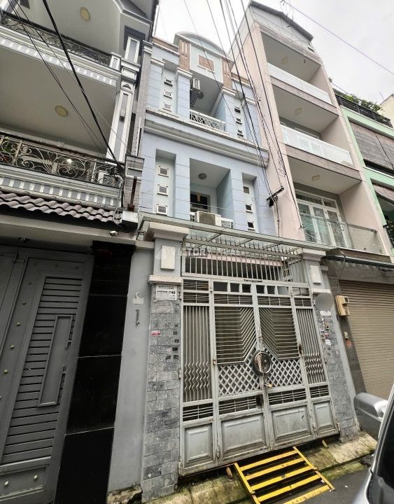 z7198892656953_3701fa35f8fd066a36d8c8144d9ca5c1