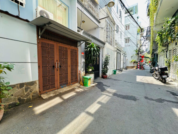 Bán nhà HXH Nguyễn Bặc – DT 44m2 – 1 trệt 2 lầu – Giá 8 tỷ